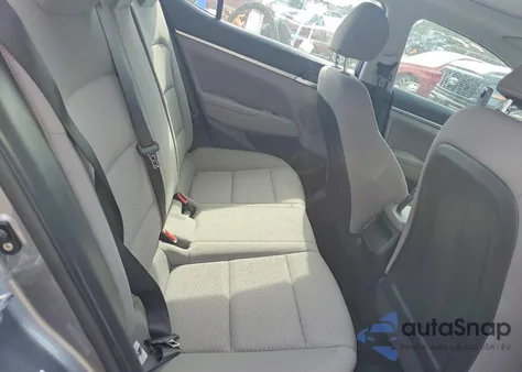 2019 Hyundai Elantra Sel z USA, uszkodzony, nr VIN KMHD84LF7KU878095